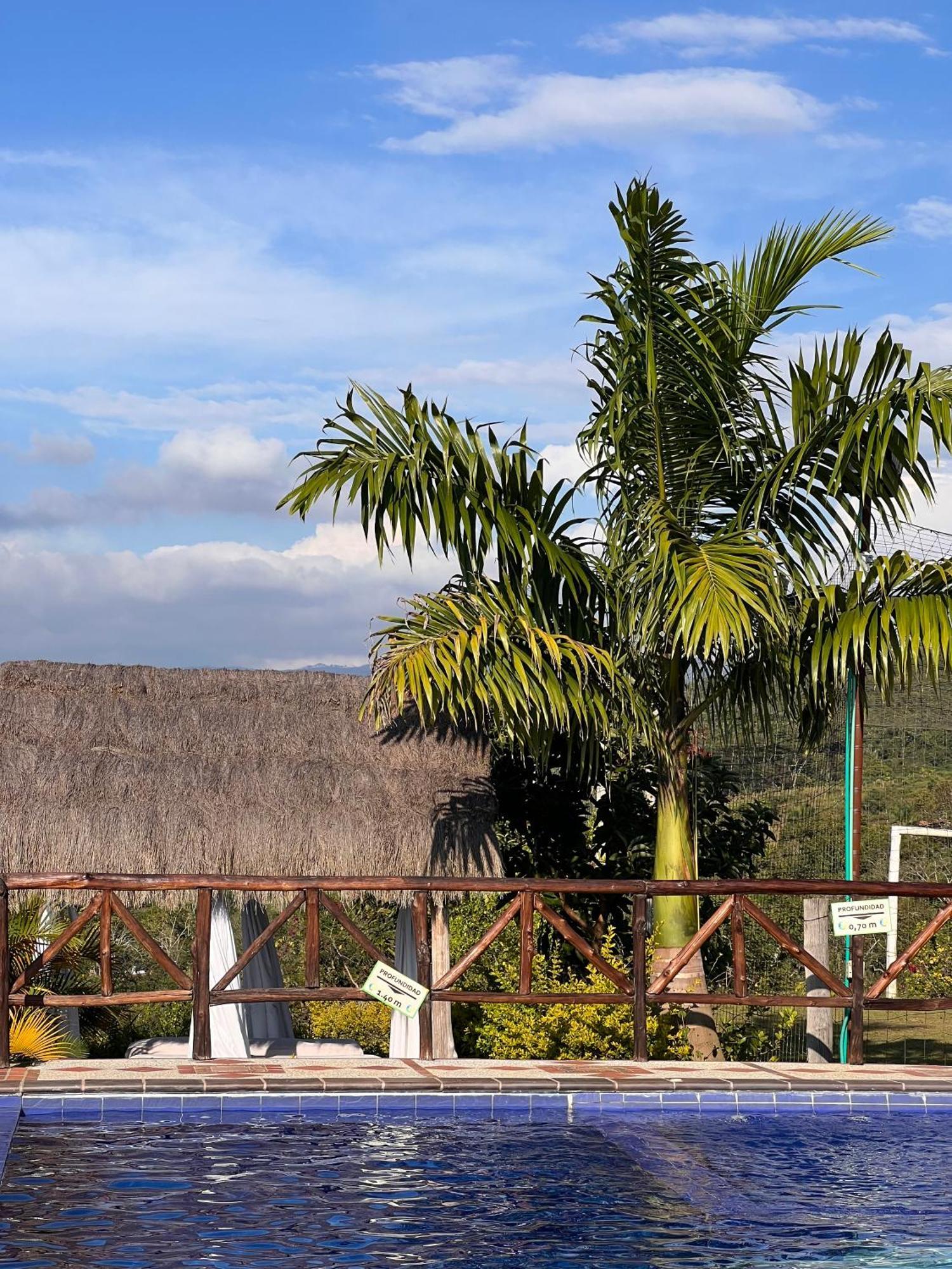 Hotel Campestre Palmas Del Zamorano サン・ヒル エクステリア 写真