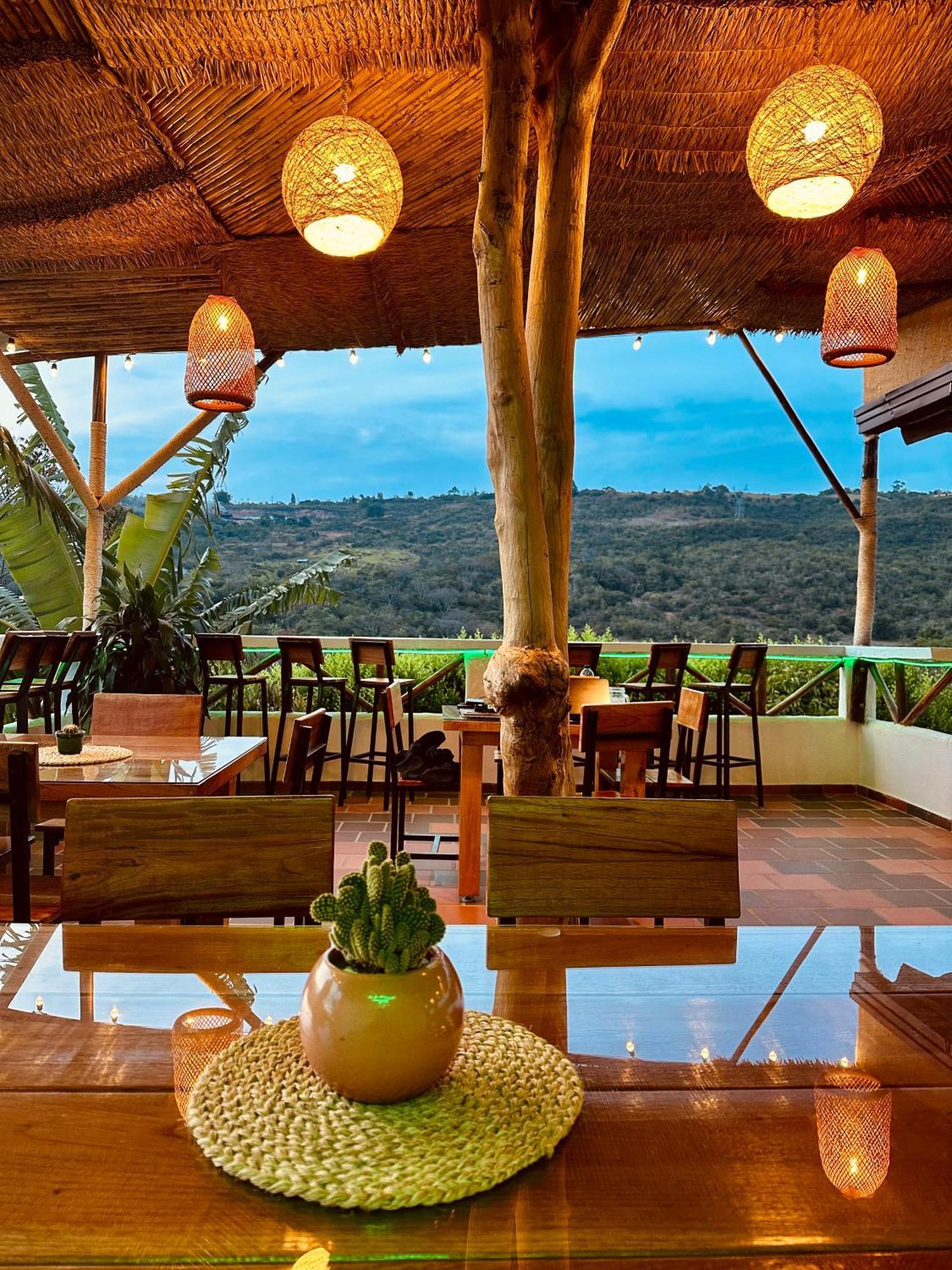 Hotel Campestre Palmas Del Zamorano サン・ヒル エクステリア 写真