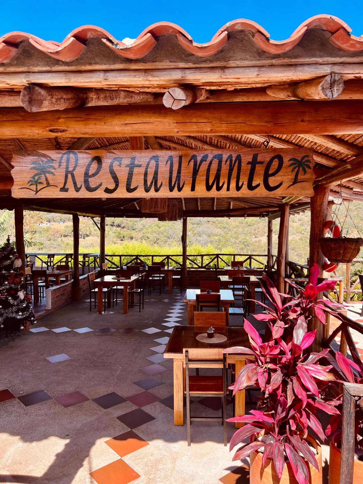 Hotel Campestre Palmas Del Zamorano サン・ヒル エクステリア 写真